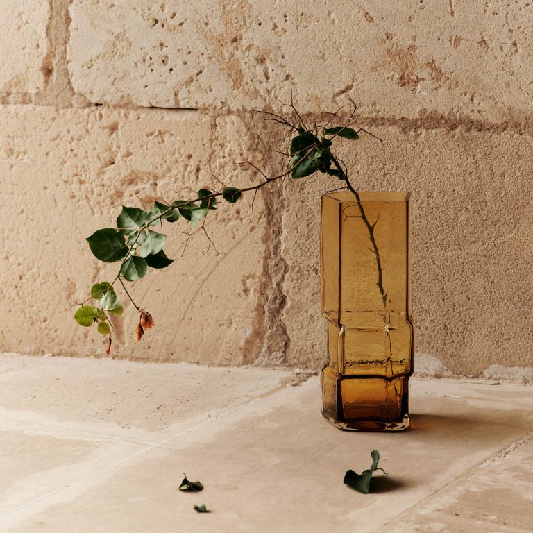 MURO Vase M Amber, Can Lis