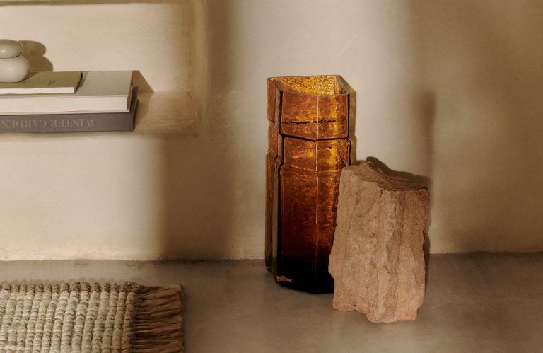MURO Vase L Amber, Can Lis