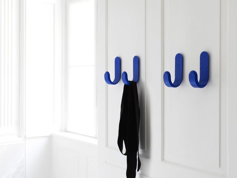 CURVE Hook, Blue