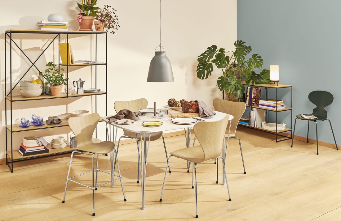 SERIES 7™ Junior Chair, Oak