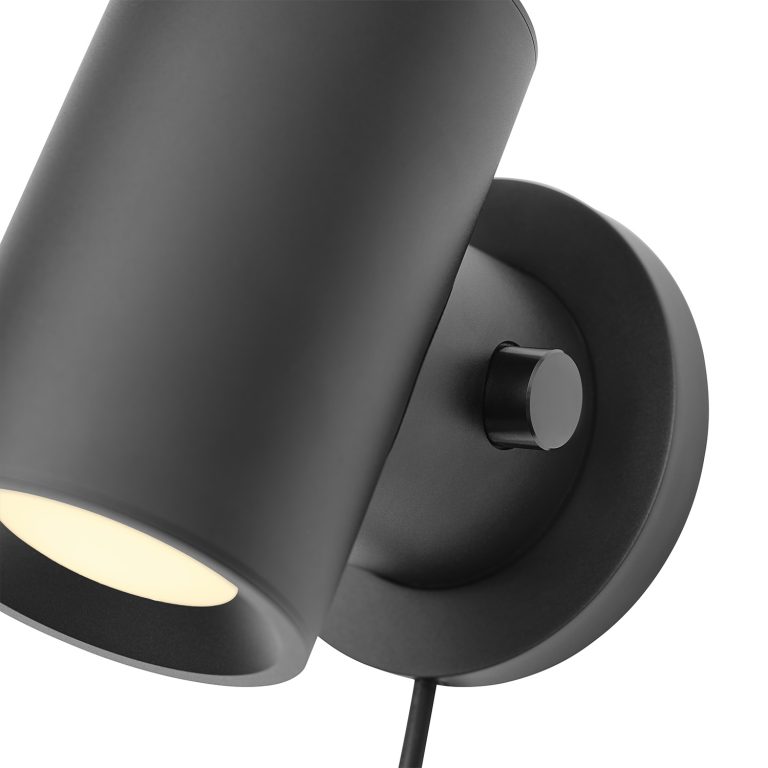 BEAM Wall Lamp, Black