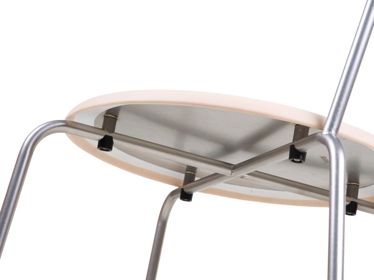 PETIT ROND Chair, Leather Seat