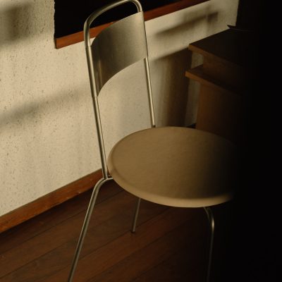 PETIT ROND Chair, Leather Seat