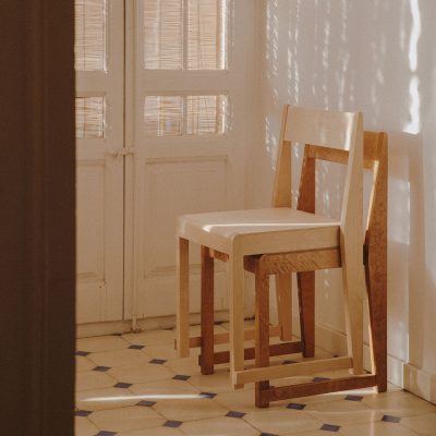 CHAIR 01