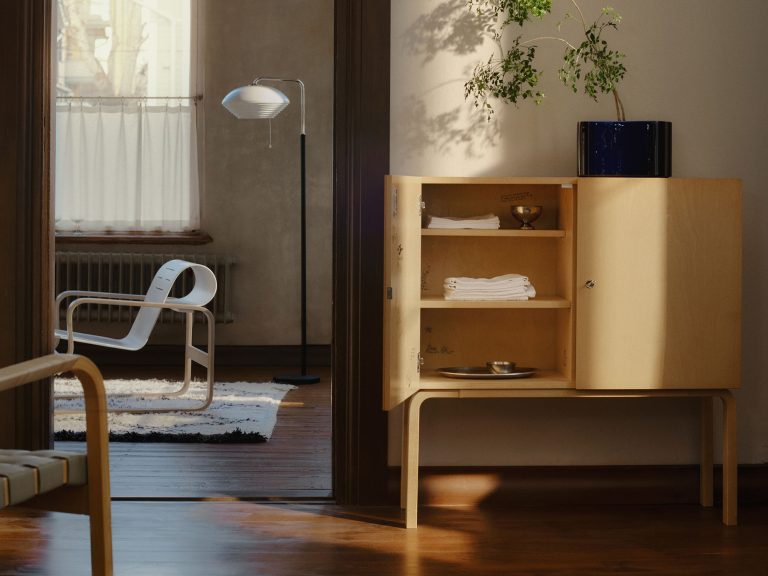 Aalto Cabinet 250