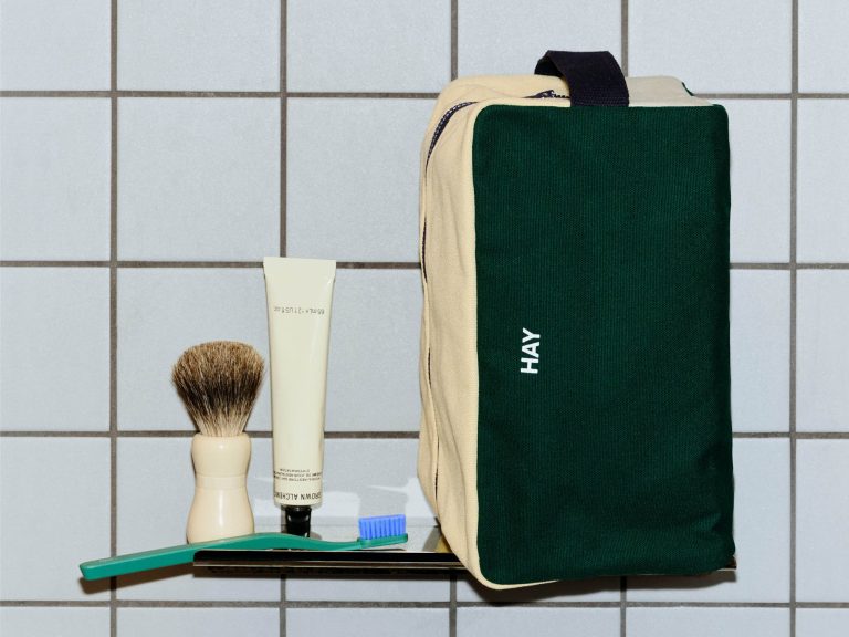 MULTI Wash Bag Electric Blue