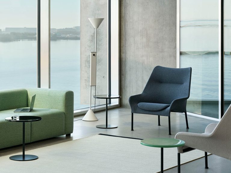 O2 Lounge Chair
