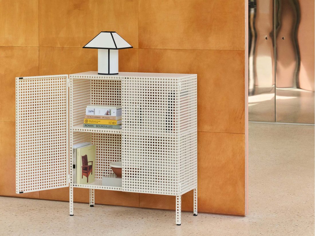 AVA Pyramid Table Lamp 290