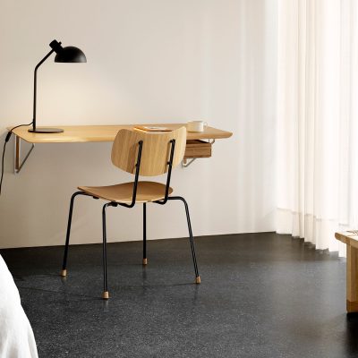 AB019 | Wall Desk Oak Oil w. Drawer