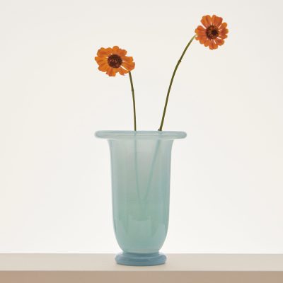 EMPIRE Vase M, Ice Blue