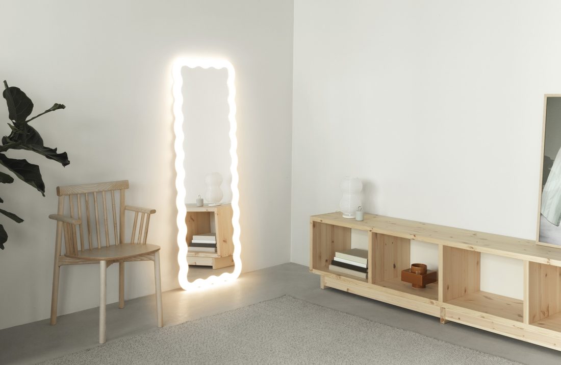 ILLU Mirror 160x55 w. Light