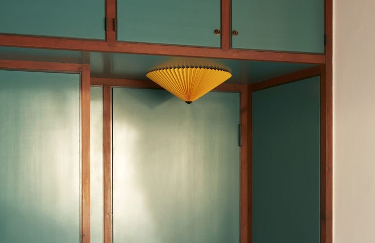 MATIN Flush Mount Lamp L, White