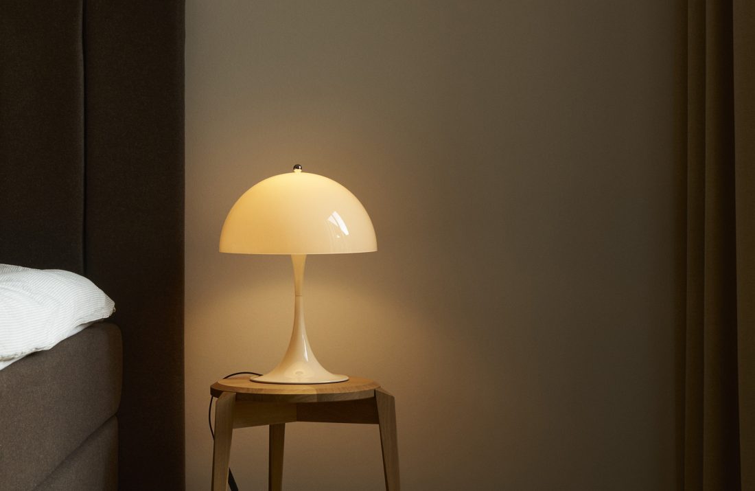 PANTHELLA 320 Table Lamp, Opal Beige