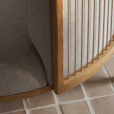 RF1904 | Sideways Lounge Chair