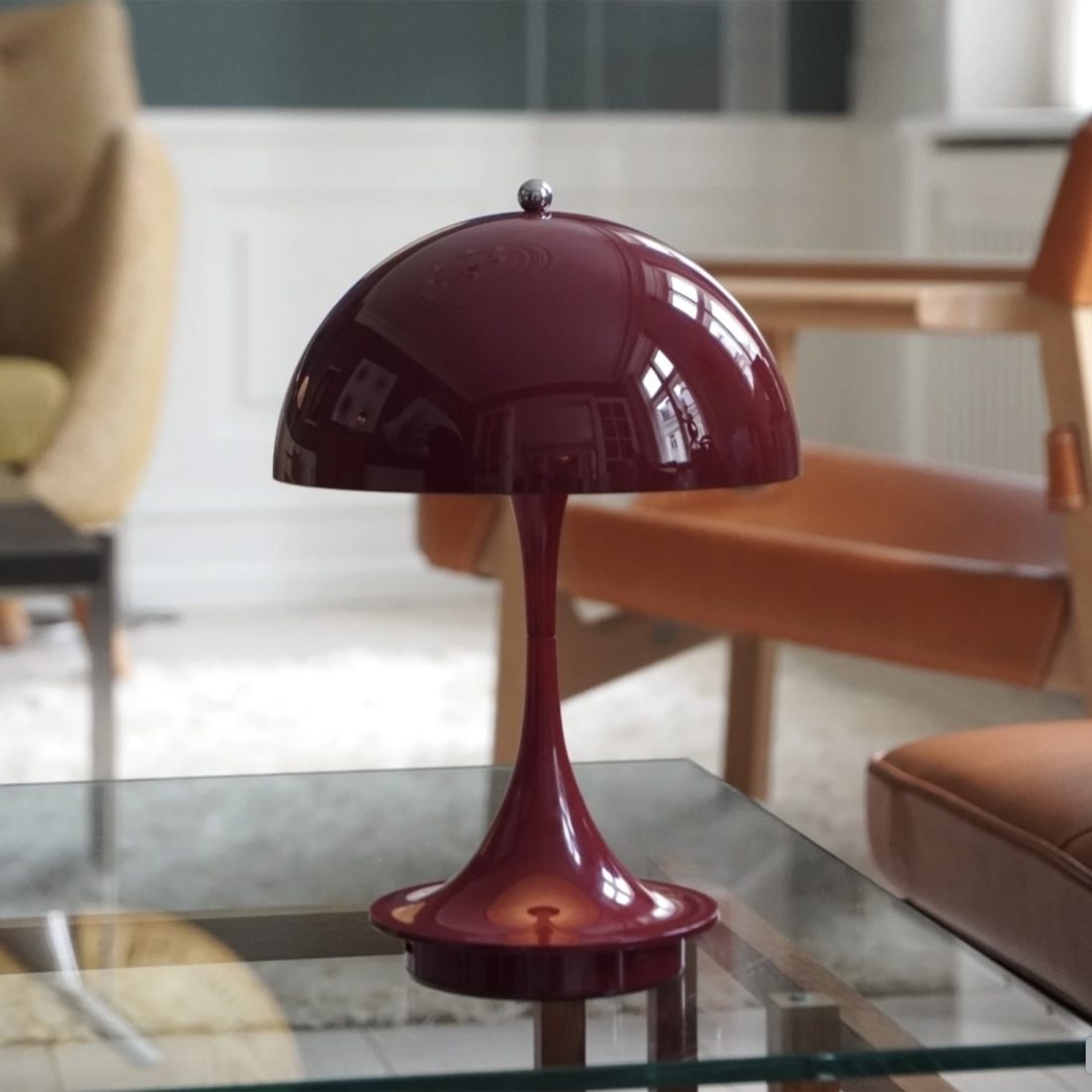 PANTHELLA 160 Portable, Opaque Burgundy