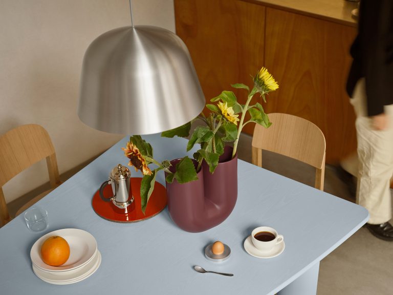 AMBIT Large, Brushed Aluminum
