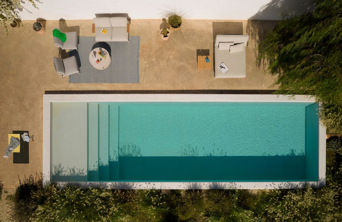 SETTLE Sofa 2 seater