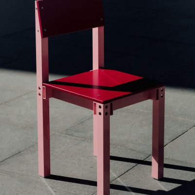 CHAIR ONE Cotton Candy & Wine