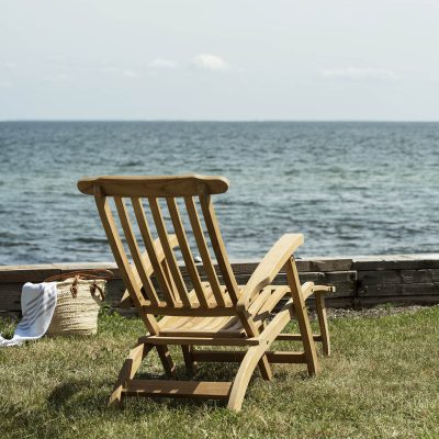 BETWEEN LINES Deck Chair