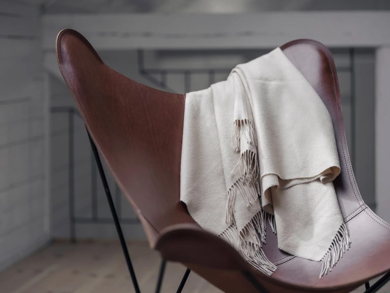 BUTTERFLY Chair, Leather/Black