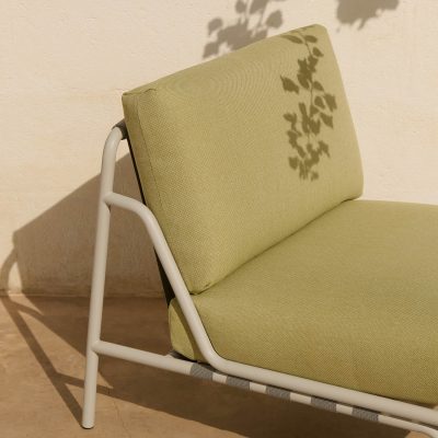 SETTLE Lounge Chair, Grey/Delta 26